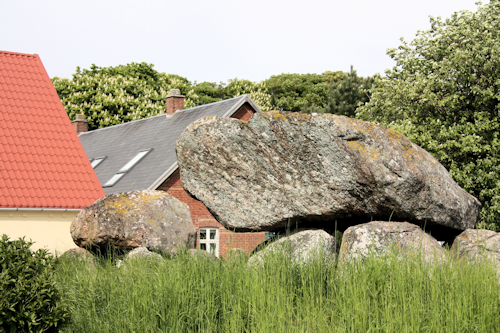 Breddysse i dag | Brededysse | helleristninger | oldtidsminde | brededysse | vestsjælland | Musholm bugt | ølandsgården | kirke stillinge | 4200 slagelse | vetssjælland | danmark breddysse i dag | brededysse | helleristning | oldtidsminde | brededysse | Kirke Stillinge Strand | Musholm bugt | 4200 slagelse | vestsjælland | danmark